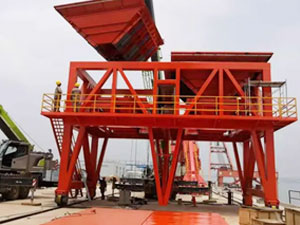 料斗設(shè)計(jì)對(duì)物料流動(dòng)性的影響